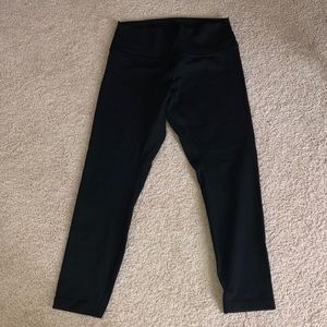 Black lulu lemon leggings